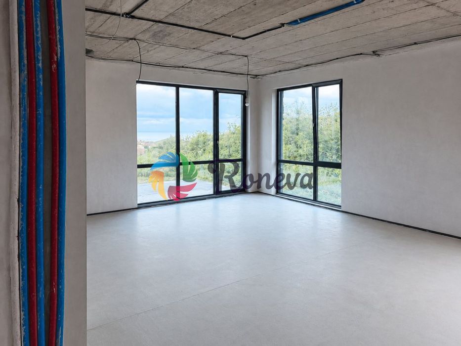 Нова Къща в Варна-м-т Траката площ 230 кв.м. цена 466000