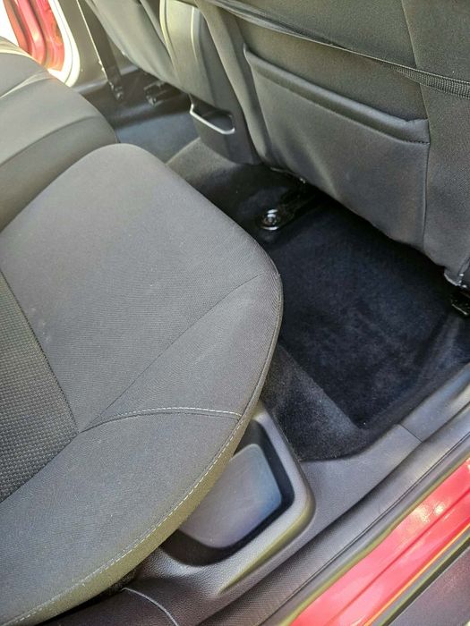 Vand Ford Focus  Perfecta stare de functionare  1,5 l  diesel  4700 euro  Negociabil