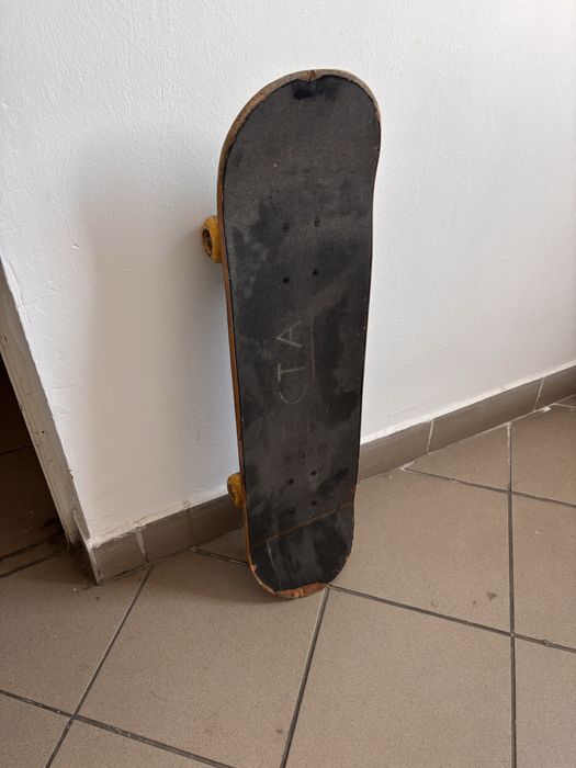 Skateboard killer loop