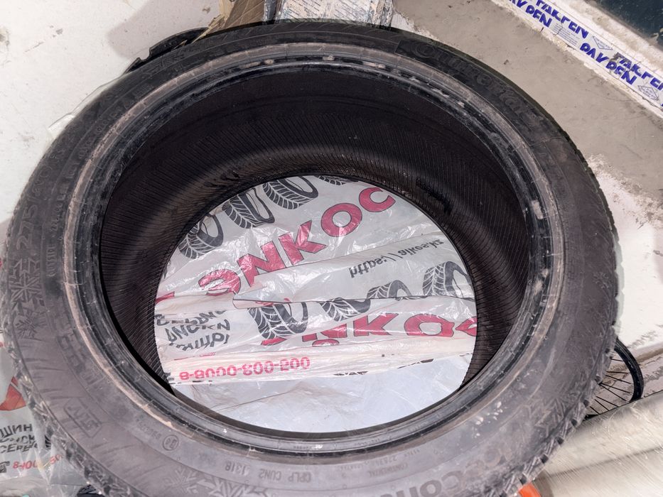 Срочно продам шины Continental Ice Contact 2