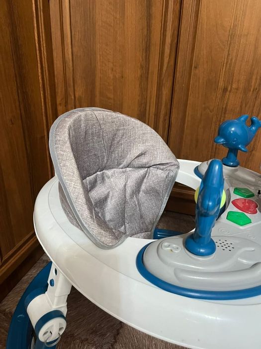 Детский ходунок новый