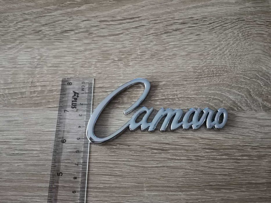 Chevrolet Camaro сребриста емблема стар стил