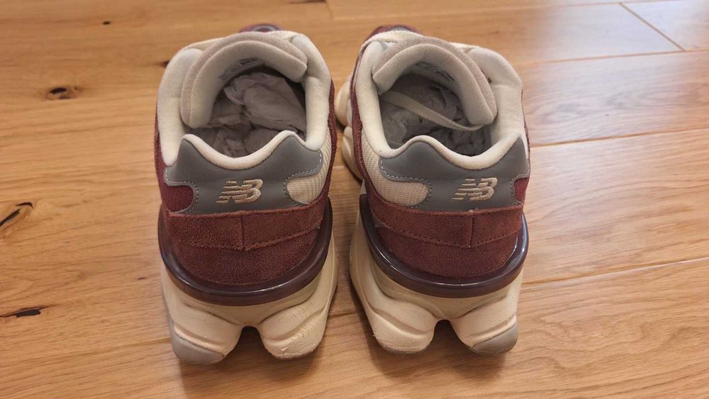 New Balance 9060