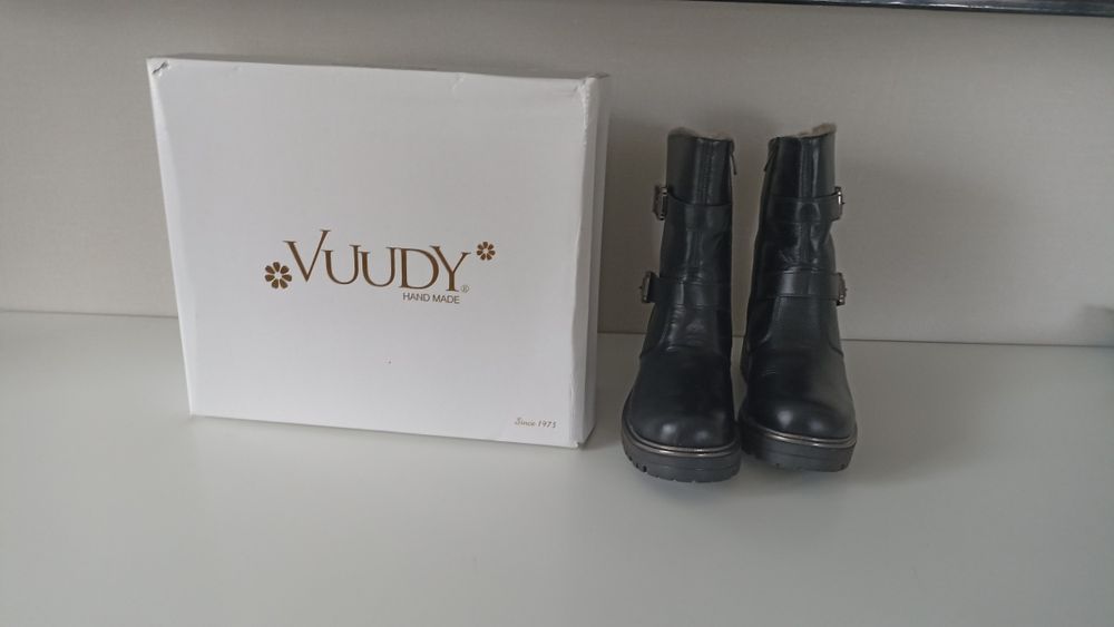 Продам Сапоги зимние для девочки