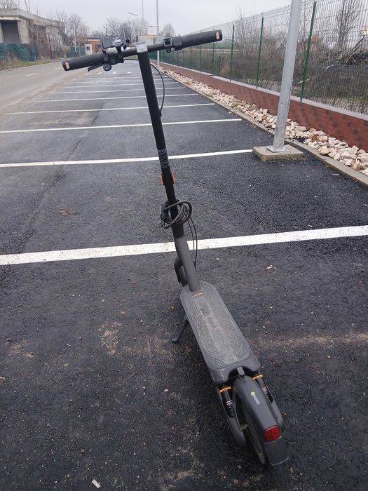 Trottinetă electrică Ninebot KickScooter Max G2