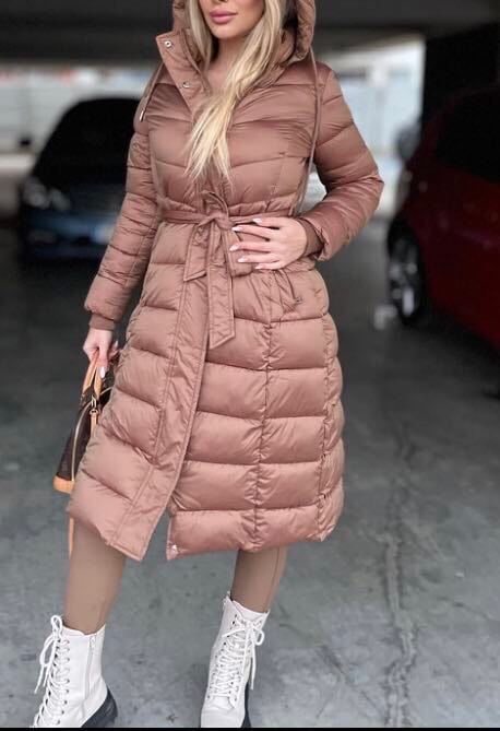 Geaca lunga de Iarna, model actual si modern