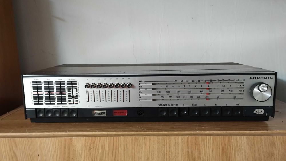 radio amplificator Grundig rtv900 pt piese sau restaurare