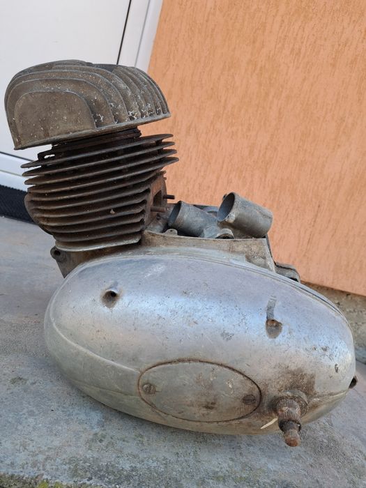 Мерцедес 200 Д 67г