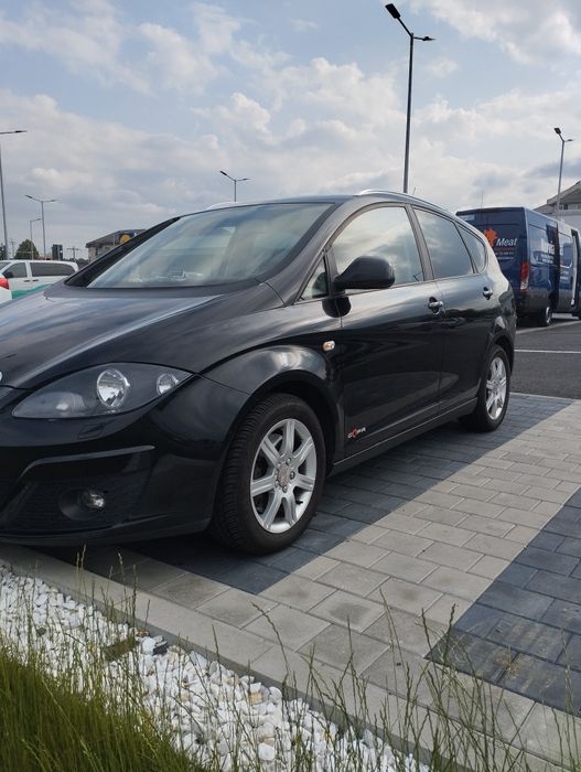 Seat Altea xl 4x4 din 2014 ,, citiți anunțul ''.