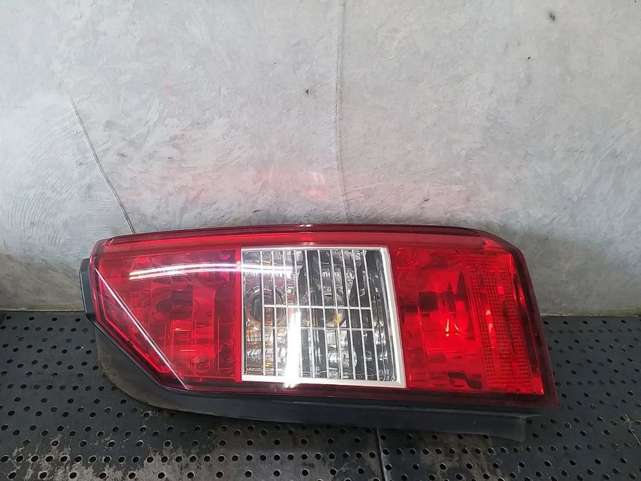 Stop tripla lampa dreapta fiat idea 186 46829508dx