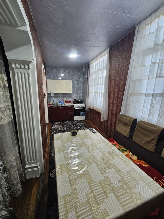 СУПЕР ЛОКАЦИЯ!Себзор 4 хона 2-этаж квартира ШОШИЛИНЧ сотилади!Ривиера