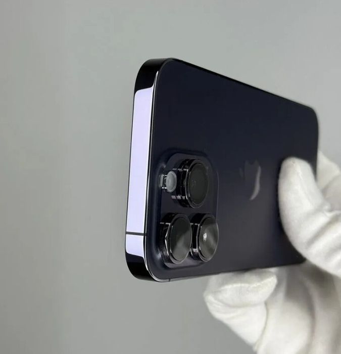 Продам Iphone 14 pro айфон в отличном состоянии!!