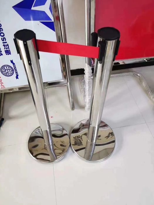 Стойки ограждений флагштоки