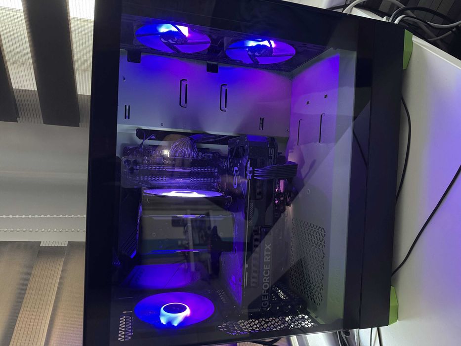 Геймърски компютър, Ryzen 5600, RTX 4070 OC 12GB, 16GB RAM, 1TB SSD