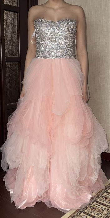 платье на выпускной