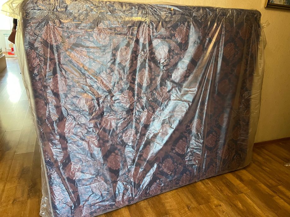 Отдам матрас 2-х спальный