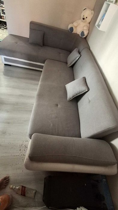 Разтегателен диван