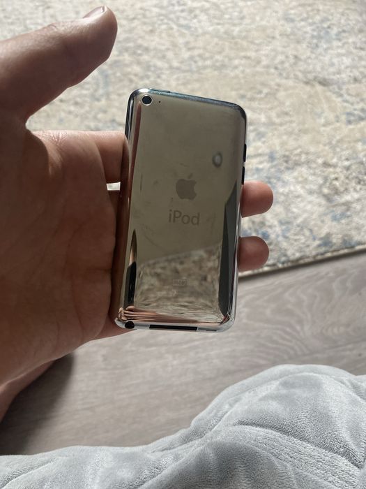 iPod 4, продам или обменяю(торг)