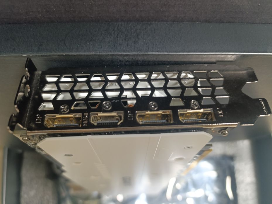 RTX 2060 Super Gigabyte oc Gaming 8 Gb