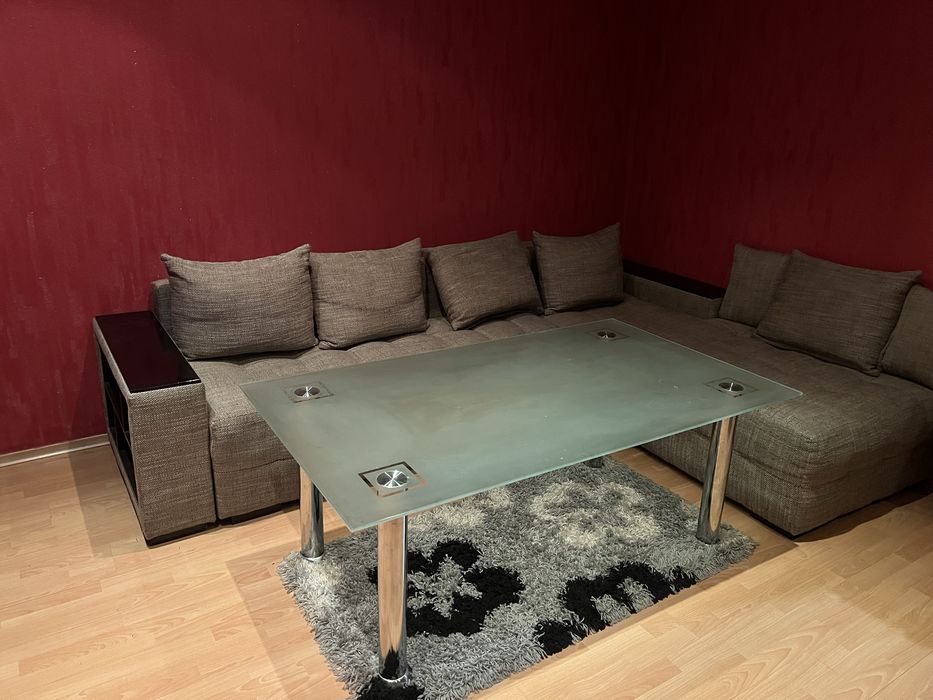 Трапезна маса за хранене от закалено стъкло