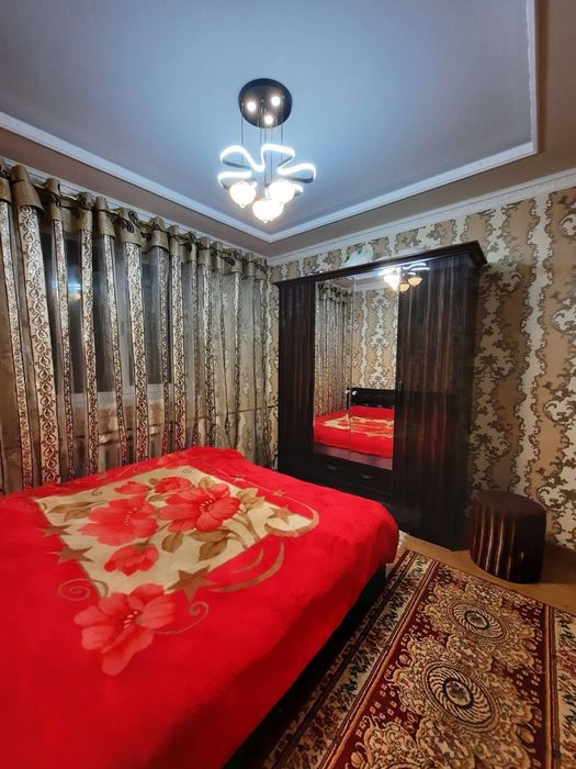 Продаётся  Банковская 3 комнатная квартира