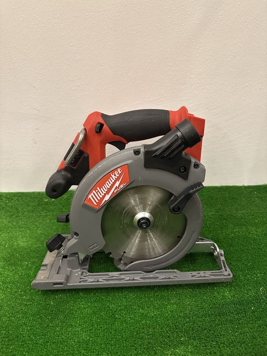 Circular Milwaukee M18 CCS55