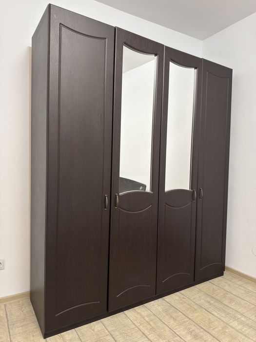 Dormitor Complet: Dulap + Pat + Saltea Premium + Noptiere + Comodă