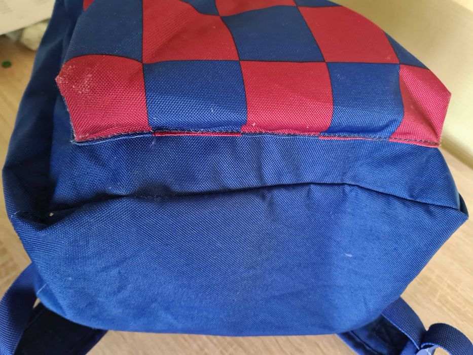 Чанта и шапка AC Milan, раница и чанта Barcelona, голяма раница