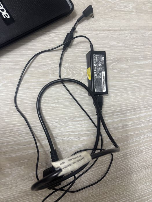 Продам ноутбук Acer Extensa 2519