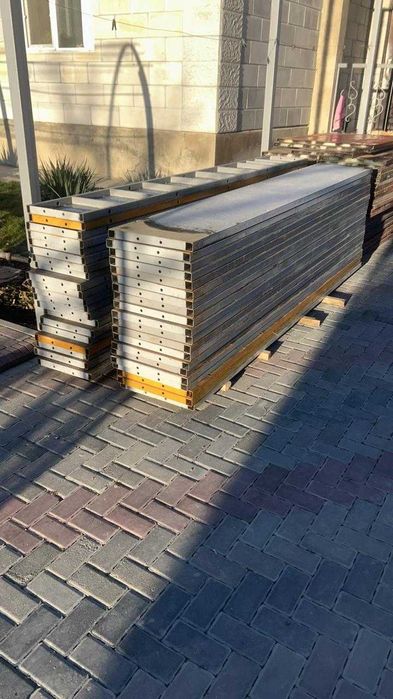 Аренда опалубки, колонн.