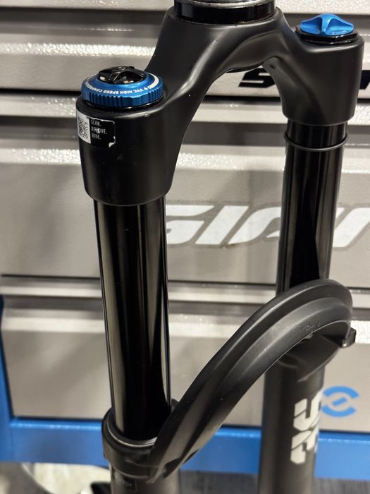 Вилка  2024 Fox 36 Grip 2 Elit Performance 150 29