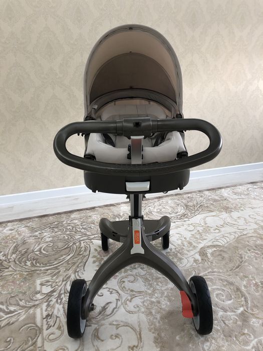 Коляска под Стокке