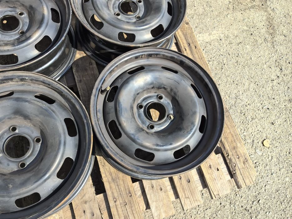 15 цола 4 х 108 мм Пежо 208 / Ситроен Ц3 - 6 инча / ЕТ 23