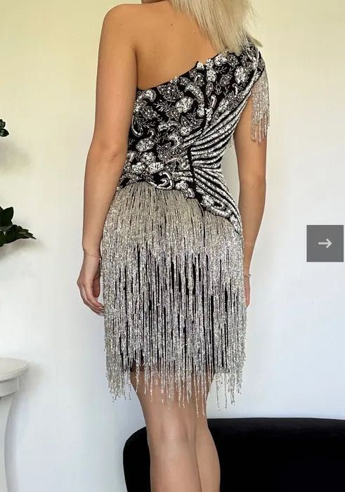 Vand rochie ocazie, superba, purtata o singura data la botez!