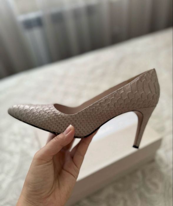 Туфли женские кожаные