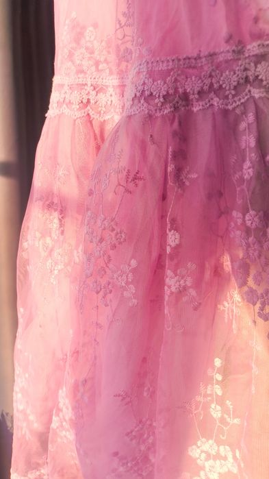 Продам платье на девочку