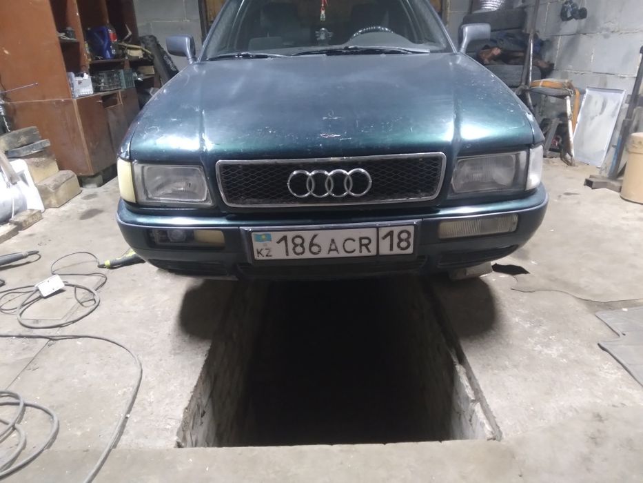 Продам ауди 80 б 4 обем 2 ,моно .хтс!
