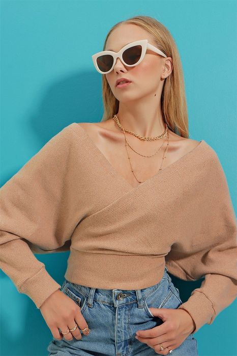 Скидки! Новый бежевый лонгслив на запах Турция