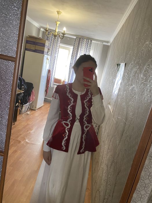 Платье в национальном стиле