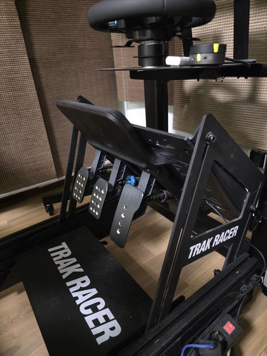 Logitech Pro - baza - 2 volane si pedale