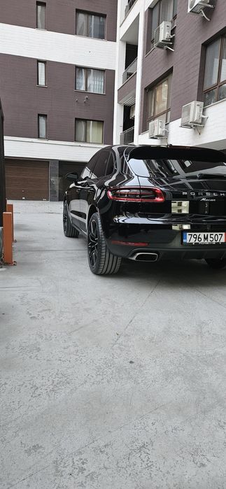 Porsche Macan 2.0 T Sport Chrono