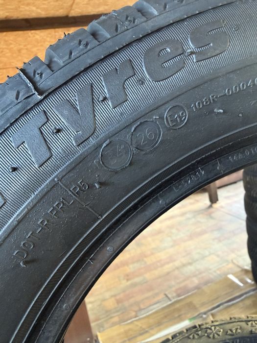 Нови зимни гуми 185/65/15 с дот 2026год Tyre