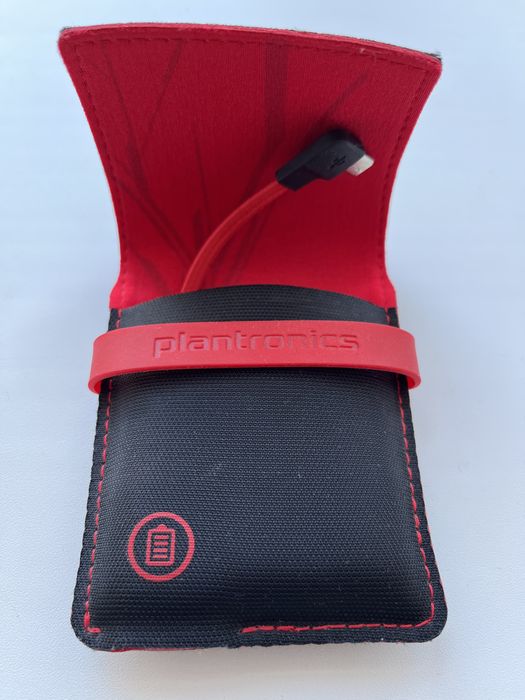 Наушники Plantronics backbeat go 2