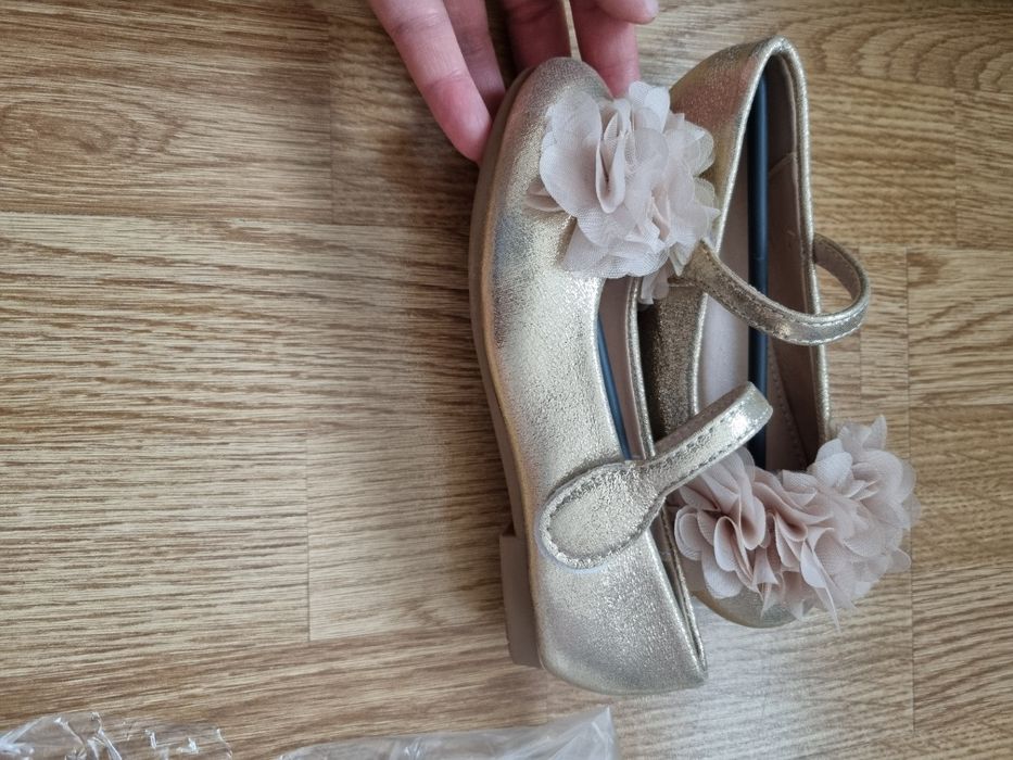 Туфли детские новые