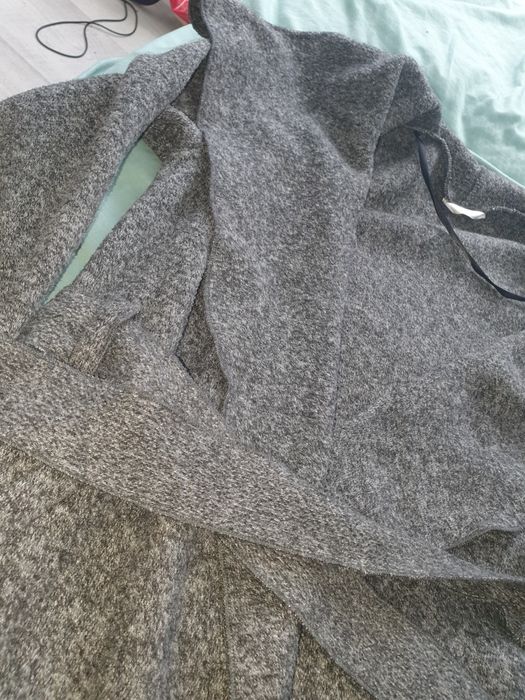 Cardigan gri calduros