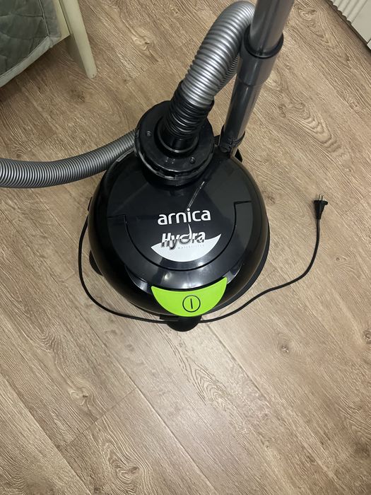 Пылесос arnica hydra waterfilter