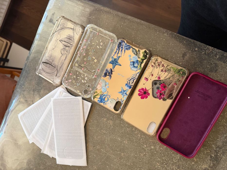 vând iphone XR 128 gb