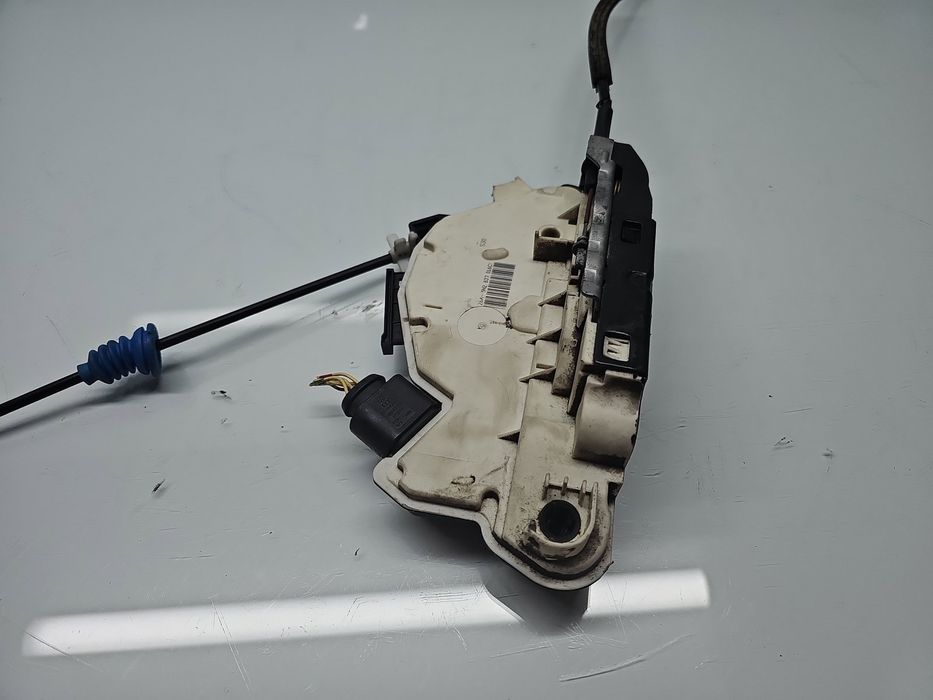 Broasca usa dreapta fata Volkswagen Passat CC (357) [Fabr 2008-2012] 5