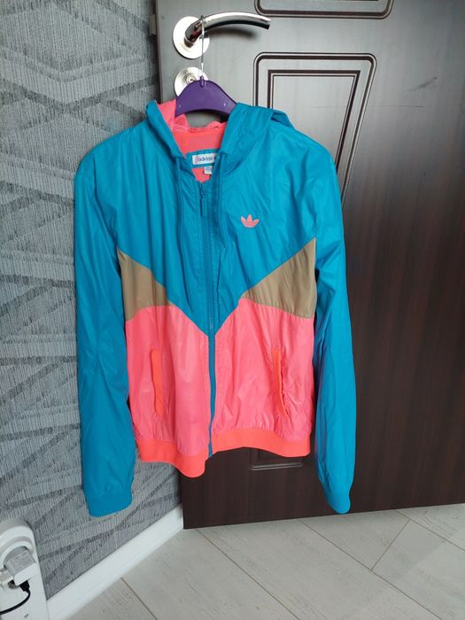 Дамско оригинално яке Adidas