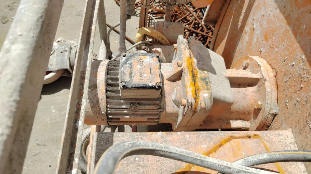 Pompa tencuit putzmeinster